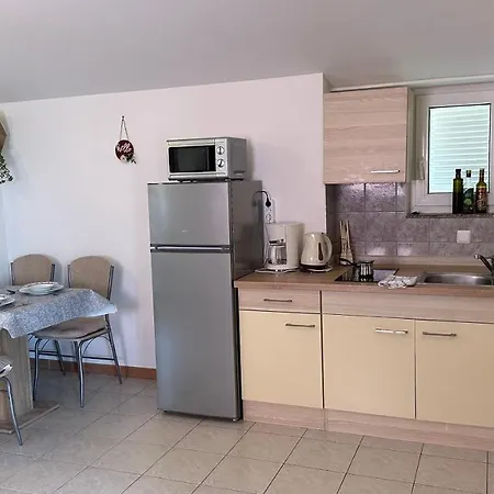 Murva Apartment *