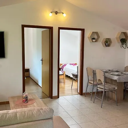 Apartment Murva *